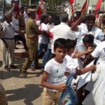Kids in makkal athikaram protest (2)