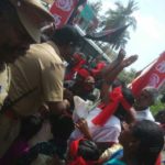Trichy Raja effigy burn (15)