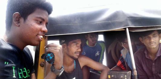 ப்ரோ… ரஜினி மோடி சப்போர்ட்டர்னா, அப்போ நாம யாரு? சமூக விரோதிங்கதானே !