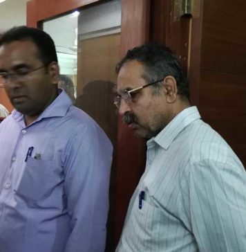 செயற்பாட்டாளர் கைது : பா.ஜ.க.வின் வண்டு முருகனாய் வாதாடும் புனே போலீசு !