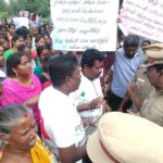 Slider-gaja-cyclone-microfinance-company-atrocities-delta-farmers-protest-(5)