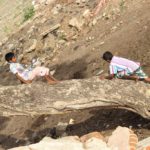 playing-childrens-04
