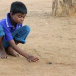 playing-childrens-05
