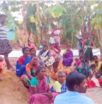 பொதுப் பாதையில் இறுதி ஊர்வலம் செல்லக் கூடாது : இருளர்களை ஒடுக்கும் ஆதிக்க சாதித் திமிர் !