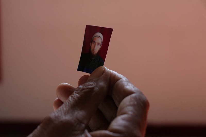 Kashmir-Life-Siege