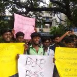 cdr-students-protest-2nd-day-pic01