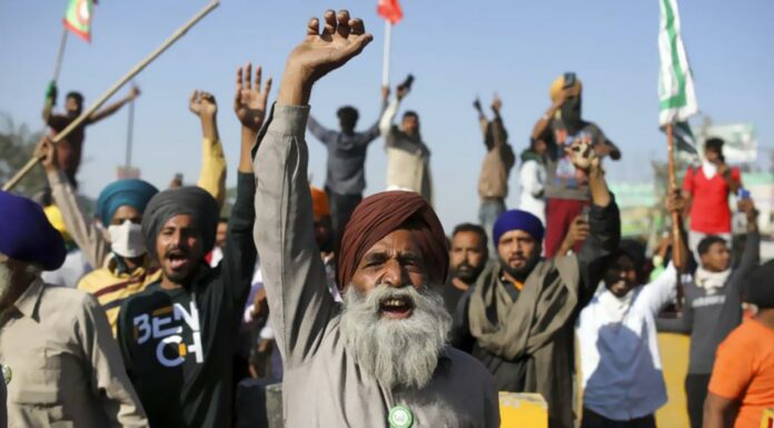 காவி கும்பலின் தொடர் சதிச் செயல்களை முறியடித்து, முன்னேறும் விவசாயிகள் !