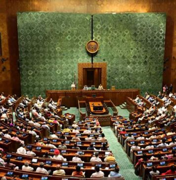 நாடாளுமன்ற மழைக்காலக் கூட்டத்தொடர்: உங்களுக்கும் நம்பிக்கையில்லை, எங்களுக்கும் நம்பிக்கையில்லை!