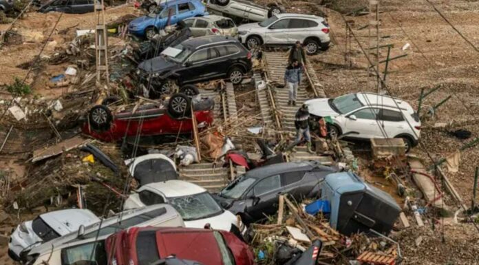 ஸ்பெயின்: மக்களைத் துயரத்தில் ஆழ்த்தியுள்ள கனமழை – வெள்ளம்