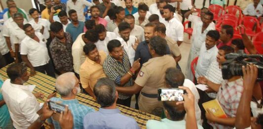 நெல்லை கருத்துக் கேட்புக் கூட்டம்: தாக்குதல் நடத்திய கல்குவாரி குண்டர்கள்