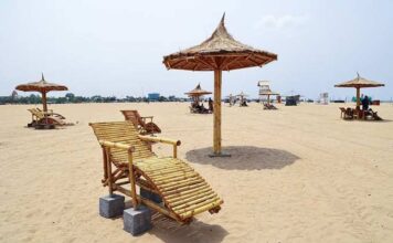 நீலக்கொடி கடற்கரை திட்டம்: மீனவர்களிடமிருந்து பறிக்கப்படும் மெரினா!