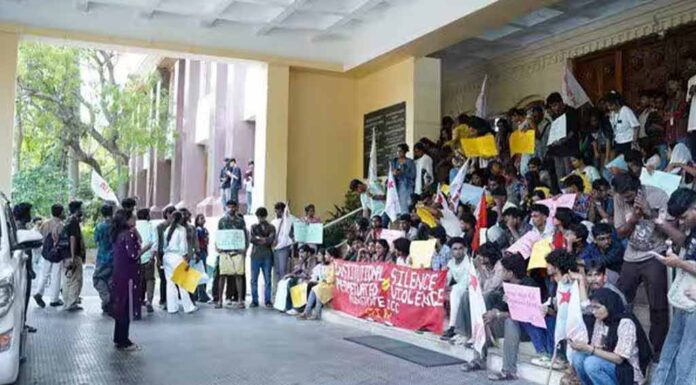 சிதைக்கப்படும் கல்வி வளாக ஜனநாயகம்: அதிகரிக்கும் பாலியல் வன்கொடுமைகள்