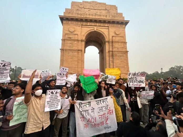 Protest-against-Delhi-Air-Pollution