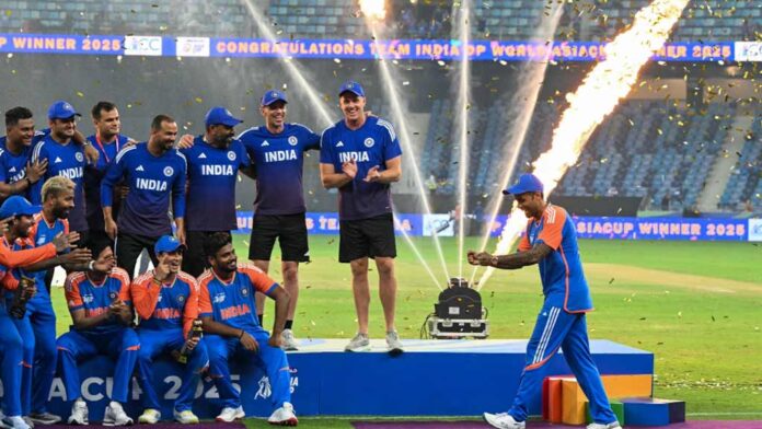 Asia-Cup-2025-India-celebration-without-trophy