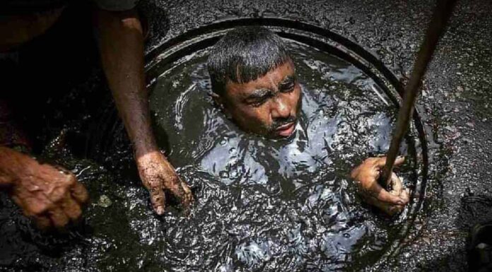 6 மாதங்களில் 101 மலக்குழி மரணங்கள்: மோடி அரசே குற்றவாளி!