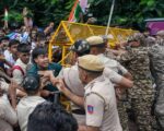 மோடியை ஓட்டம் பிடிக்கவைத்த டெல்லி மாணவர் போராட்டம்!